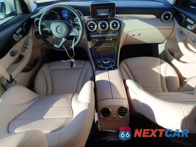 Zdjęcie 8 z 12 samochodu: 2019 MERCEDES-BENZ GLC 300 VIN:WDC0G4JB9KV145587 - miniatura