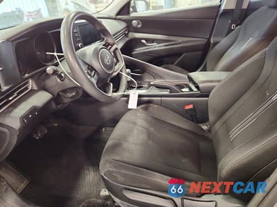 Zdjęcie 7 z 11 samochodu: 2023 HYUNDAI ELANTRA SEL VIN:5NPLM4AG9PH100552 - miniatura
