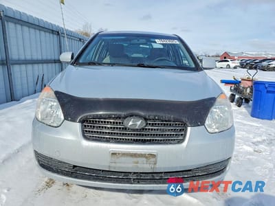 Piąte zdjęcie samochodu w środku: 2010 HYUNDAI ACCENT GLS VIN:KMHCN4BC1AU535180 - miniatura