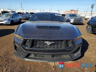 Piąte zdjęcie samochodu w środku: 2024 FORD MUSTANG GT VIN:1FA6P8CF1R5428850 - miniatura