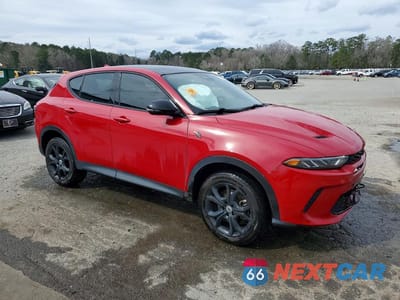 Czwarte zdjęcie samochodu z boku: 2023 DODGE HORNET GT PLUS VIN:ZACNDFBN7P3A07593 - miniatura