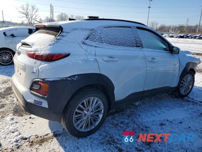 Trzecie zdjęcie samochodu z tyłu: 2021 HYUNDAI KONA SEL VIN:KM8K2CAA7MU691274 - miniatura