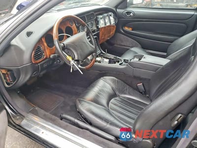 Zdjęcie 7 z 11 samochodu: 1999 JAGUAR XK8 VIN:SAJGX2041XC035598 - miniatura