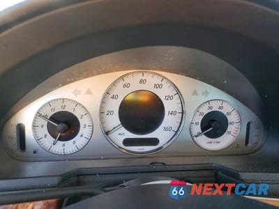 Zdjęcie 9 z 11 samochodu: 2009 MERCEDES-BENZ E 350 VIN:WDBUF56X09B386713 - miniatura