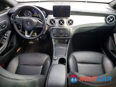 Zdjęcie 8 z 13 samochodu: 2015 MERCEDES-BENZ CLA 250 4MATIC VIN:WDDSJ4GB6FN191428 - miniatura