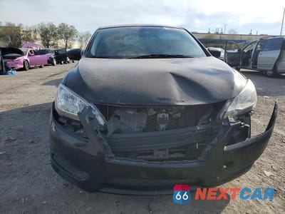 Piąte zdjęcie samochodu w środku: 2014 NISSAN SENTRA S VIN:3N1AB7AP0EL685262 - miniatura