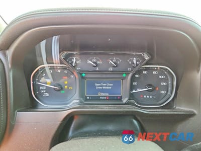 Zdjęcie 9 z 12 samochodu: 2020 GMC SIERRA C1500 SLT VIN:3GTP8DED4LG111614 - miniatura
