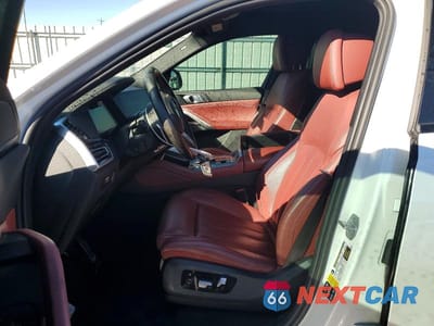 Zdjęcie 7 z 12 samochodu: 2022 BMW X6 M50I VIN:5UXCY8C09N9K63623 - miniatura