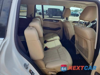 Zdjęcie 11 z 13 samochodu: 2017 MERCEDES-BENZ GLS 450 4MATIC VIN:4JGDF6EE9HA983169 - miniatura
