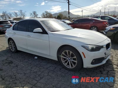 Czwarte zdjęcie samochodu z boku: 2017 BMW 320 I VIN:WBA8E1G32HNU15570 - miniatura