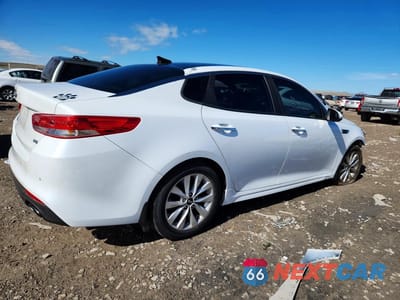 Trzecie zdjęcie samochodu z tyłu: 2016 KIA OPTIMA EX VIN:5XXGU4L36GG012596 - miniatura