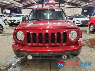 Piąte zdjęcie samochodu w środku: 2016 JEEP PATRIOT SPORT VIN:1C4NJPBBXGD561593 - miniatura