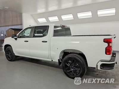 Drugie zdjęcie samochodu z przodu: 2022 CHEVROLET SILVERADO C1500 CUSTOM VIN:1GCPABEK7NZ537968 - miniatura