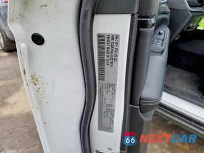 Zdjęcie 13 z 13 samochodu: 2025 JEEP GRAND CHEROKEE LAREDO VIN:1C4RJHAG5SC279719 - miniatura