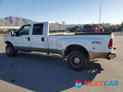 Drugie zdjęcie samochodu z przodu: 2006 FORD F350 SUPER DUTY VIN:1FTWW33PX6EA45915 - miniatura