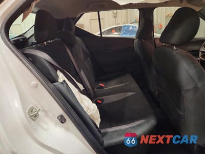 Zdjęcie 10 z 12 samochodu: 2020 NISSAN KICKS VIN:3N1CP5BV2LL533833 - miniatura
