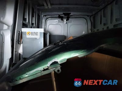 Zdjęcie 10 z 13 samochodu: 2019 NISSAN NV 2500 UTILITY / SERVICE VAN VIN:1N6AF0LY7KN806148 - miniatura