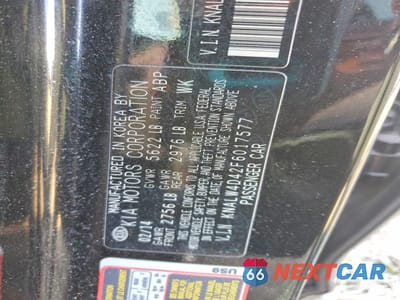 Zdjęcie 12 z 13 samochodu: 2015 KIA K900 VIN:KNALW4D42F6017577 - miniatura