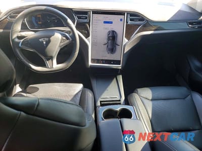 Zdjęcie 8 z 11 samochodu: 2017 TESLA MODEL S VIN:5YJSA1E16HF183785 - miniatura