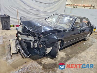 1995 LEXUS LS 400 JT8UF22E1S0002569 - główne zdjęcie licytacji z USA - miniatura