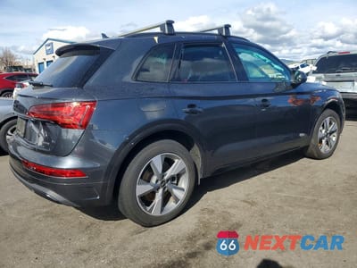 Trzecie zdjęcie samochodu z tyłu: 2024 AUDI Q5 PREMIUM PLUS 40 VIN:WA1BBAFY1R2145940 - miniatura