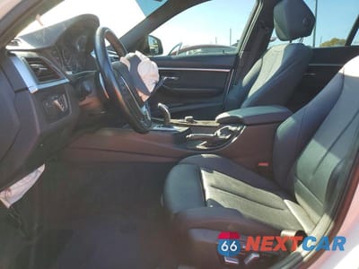 Zdjęcie 7 z 11 samochodu: 2018 BMW 330 I VIN:WBA8B9G55JNU96384 - miniatura