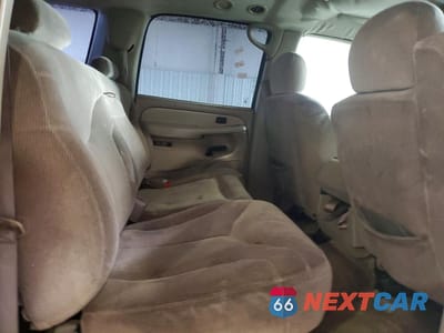 Zdjęcie 11 z 14 samochodu: 2002 GMC YUKON XL C1500 VIN:1GKEC16Z82J107601 - miniatura