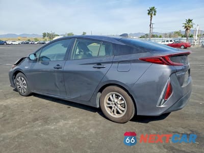 Drugie zdjęcie samochodu z przodu: 2022 TOYOTA PRIUS PRIME LE VIN:JTDKAMFPXN3226490 - miniatura