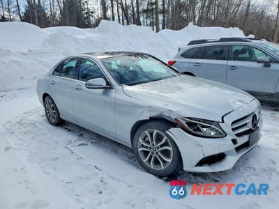 Czwarte zdjęcie samochodu z boku: 2018 MERCEDES-BENZ C 300 4MATIC VIN:55SWF4KB5JU266646 - miniatura