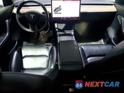 Zdjęcie 8 z 12 samochodu: 2021 TESLA MODEL Y VIN:5YJYGDEFXMF261694 - miniatura