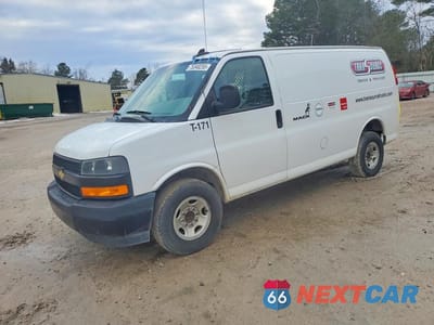 2021 CHEVROLET EXPRESS G2500 1GCWGAFP2M1302258 - główne zdjęcie licytacji z USA - miniatura