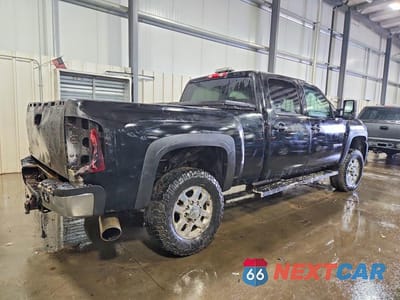 Trzecie zdjęcie samochodu z tyłu: 2013 CHEVROLET SILVERADO K2500 HEAVY DUTY LTZ VIN:1GC1KYE85DF241941 - miniatura