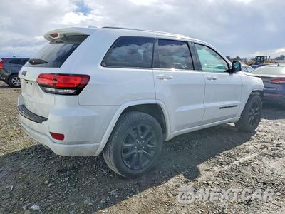 Trzecie zdjęcie samochodu z tyłu: 2018 JEEP GRAND CHEROKEE LAREDO VIN:1C4RJFAG6JC236719 - miniatura