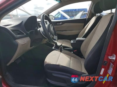 Zdjęcie 7 z 12 samochodu: 2019 HYUNDAI ACCENT SE VIN:3KPC24A36KE043372 - miniatura