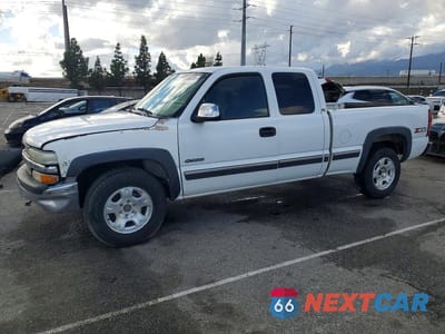 2001 CHEVROLET SILVERADO K1500 1GCEK19T41E129463 - główne zdjęcie licytacji z USA - miniatura