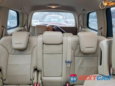 Zdjęcie 10 z 13 samochodu: 2015 MERCEDES-BENZ GL 550 4MATIC VIN:4JGDF7DE0FA441172 - miniatura