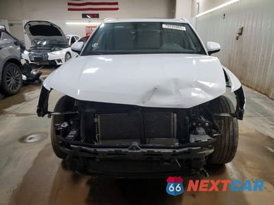 Piąte zdjęcie samochodu w środku: 2023 AUDI Q3 PREMIUM S LINE 45 VIN:WA1DECF37P1107597 - miniatura
