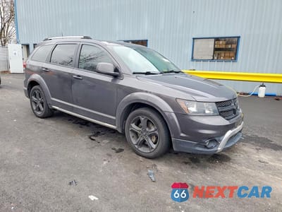 Czwarte zdjęcie samochodu z boku: 2018 DODGE JOURNEY CROSSROAD VIN:3C4PDCGG2JT527310 - miniatura