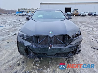 Piąte zdjęcie samochodu w środku: 2025 BMW X6 M60I VIN:5UX43EX05S9Z23065 - miniatura