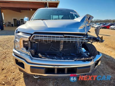 Piąte zdjęcie samochodu w środku: 2020 FORD F150 SUPERCREW VIN:1FTEW1E49LFA06273 - miniatura