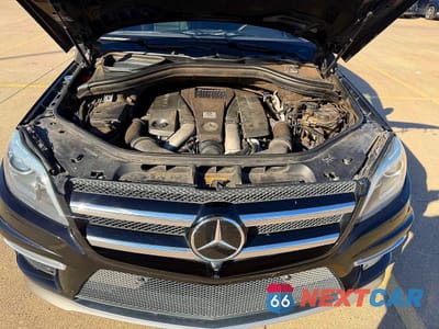 Zdjęcie 7 z 10 samochodu: 2016 MERCEDES-BENZ GL 63 AMG VIN:4JGDF7EE9GA710799 - miniatura