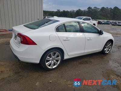 Trzecie zdjęcie samochodu z tyłu: 2011 VOLVO S60 T6 VIN:YV1902FH5B2009987 - miniatura