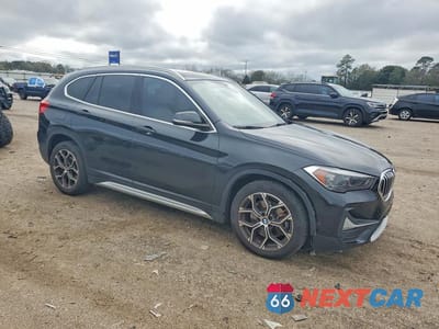 Czwarte zdjęcie samochodu z boku: 2020 BMW X1 XDRIVE28I VIN:WBXJG9C02L5P12598 - miniatura