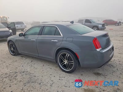 Drugie zdjęcie samochodu z przodu: 2017 CHRYSLER 300C VIN:2C3CCAET1HH625807 - miniatura