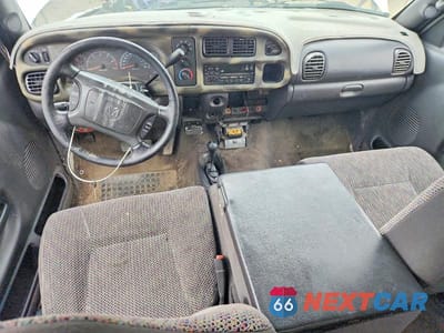 Zdjęcie 8 z 12 samochodu: 2001 DODGE RAM 1500 VIN:3B7HF13Z11M553840 - miniatura