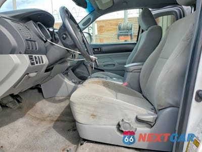 Zdjęcie 7 z 14 samochodu: 2011 TOYOTA TACOMA UTILITY / SERVICE TRUCK VIN:5TFTX4CN4BX007115 - miniatura