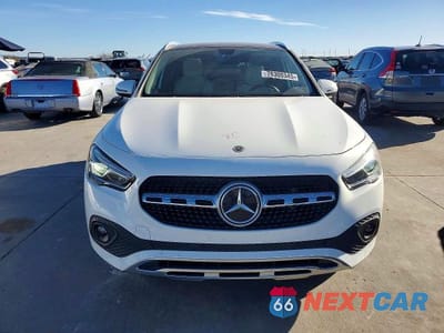 Piąte zdjęcie samochodu w środku: 2022 MERCEDES-BENZ GLA 250 4MATIC VIN:W1N4N4HB0NJ322941 - miniatura