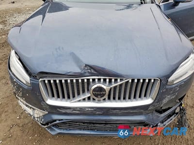 Zdjęcie 12 z 13 samochodu: 2025 VOLVO XC90 PLUS VIN:YV4H60PE3S1312472 - miniatura