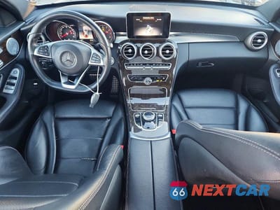 Zdjęcie 8 z 13 samochodu: 2018 MERCEDES-BENZ C 300 4MATIC VIN:WDDWF4KB5JR411993 - miniatura
