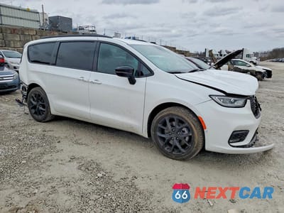 Czwarte zdjęcie samochodu z boku: 2024 CHRYSLER PACIFICA TOURING L VIN:2C4RC3BG6RR161286 - miniatura